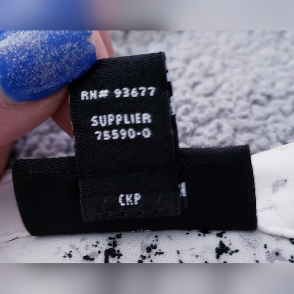 A.N.A. White with Paint Splatter Print ¾ Sleeve Popover V-Neck Tunic - Picture 3 of 13